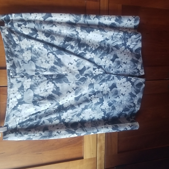 Talbots,cotton pencil skirt, size 14 - Picture 2 of 3